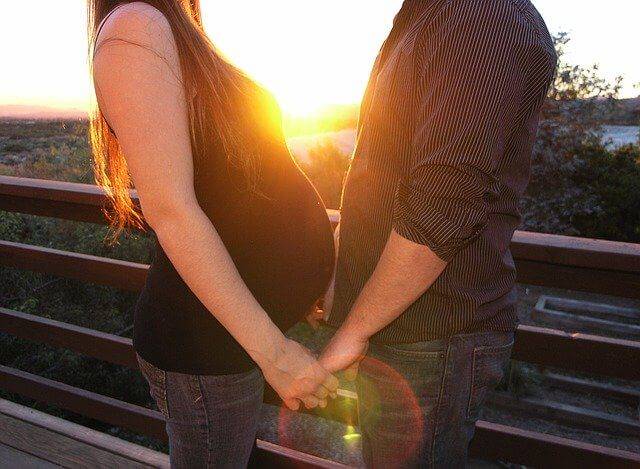 couple holding hands