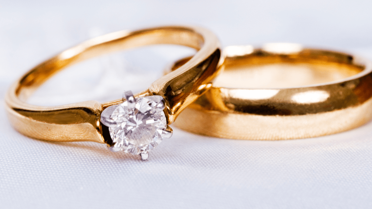 How To Choose The Right Ring For Your Relationship At Each Stage