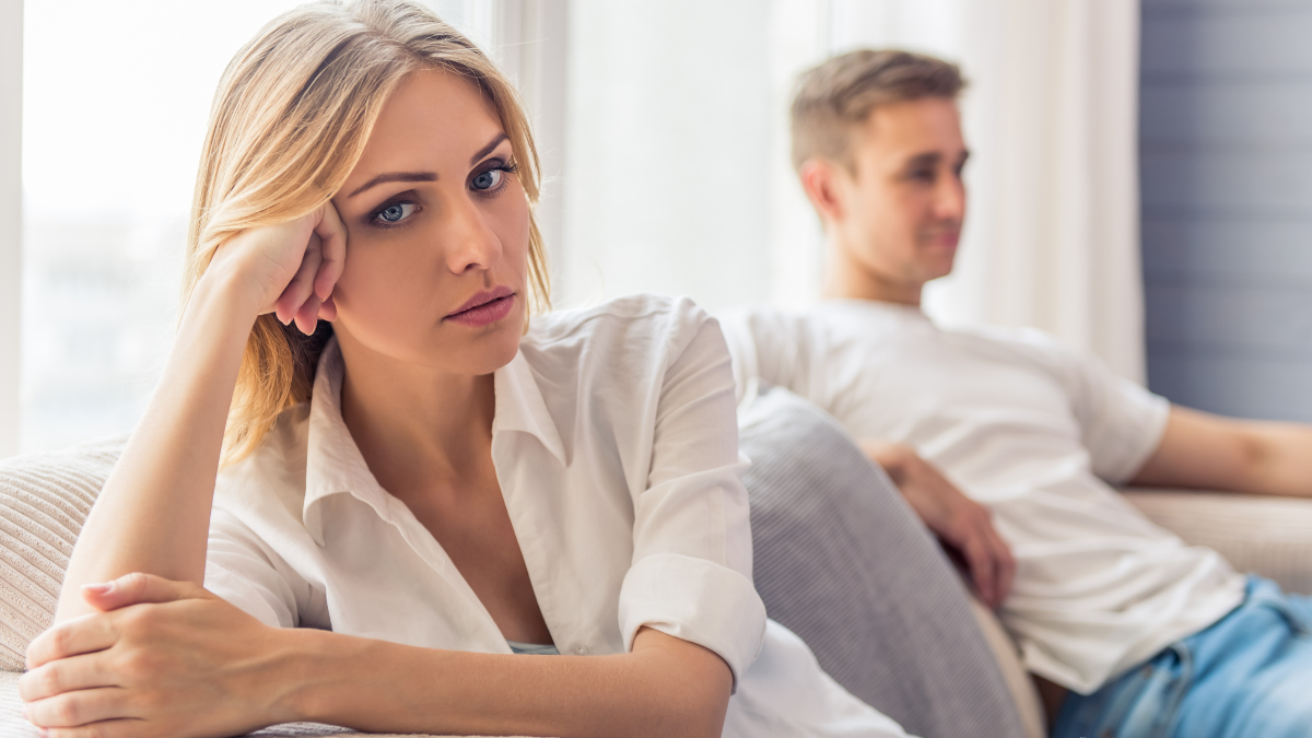 10 Things Men Do When They Lose Interest In A Woman