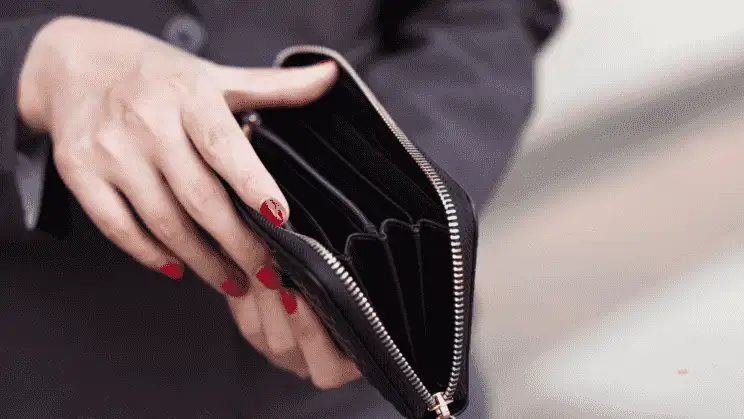 Habits of People Who Are Never Broke (1)