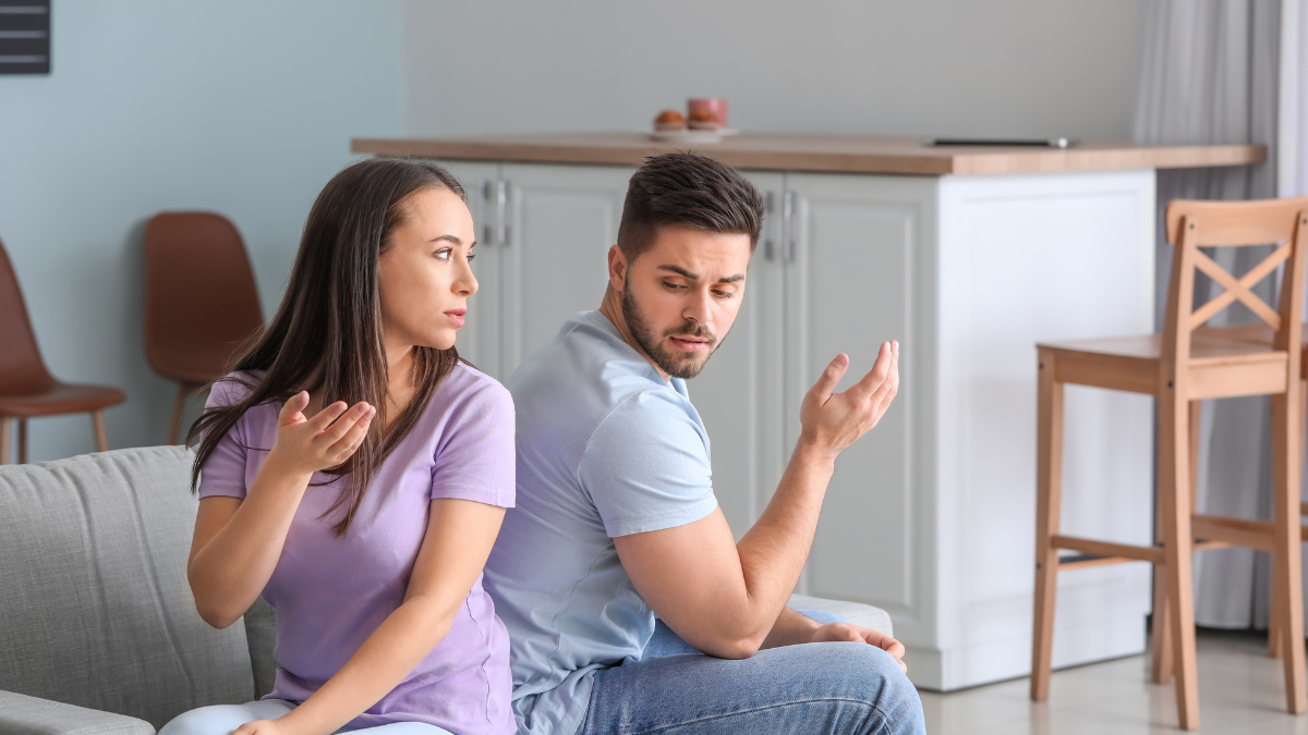 12 Clear Signs Your Husband is Disgusted By You