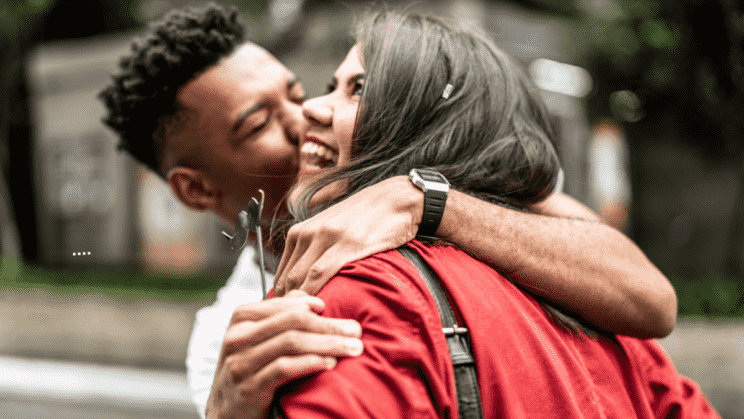 8 Things That Will Make Your Boyfriend Want to Kiss You