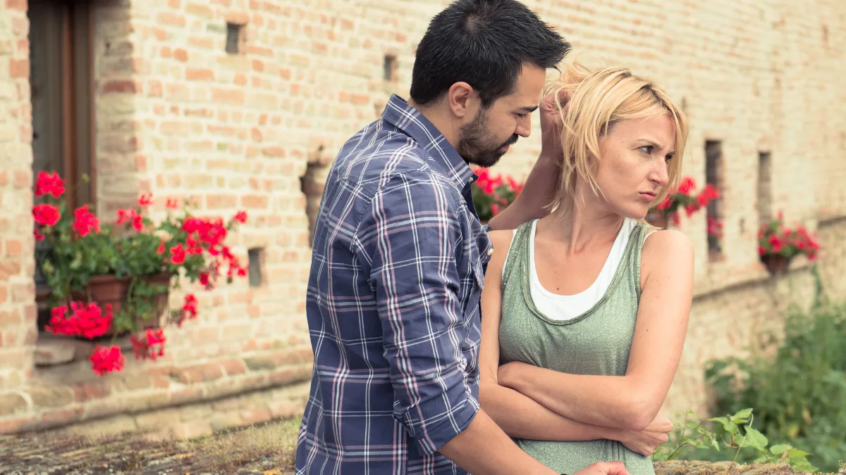 36 Painful Quotes for a Narcissistic Husband