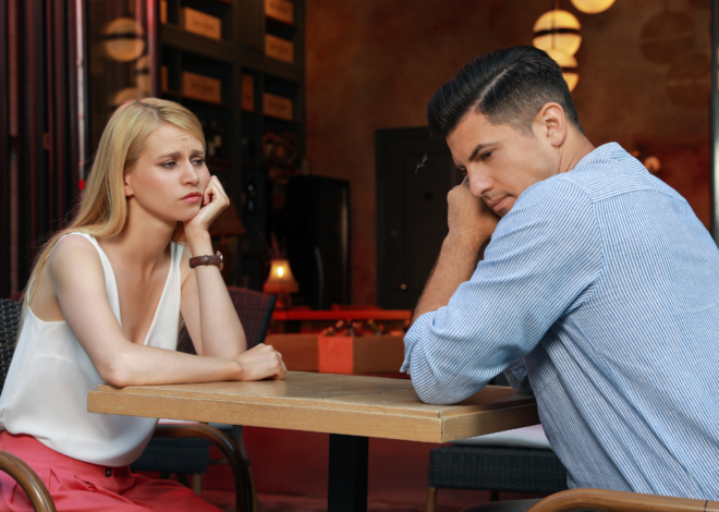 8 Warning Signs of a Bad Boyfriend You Shouldn’t Ignore