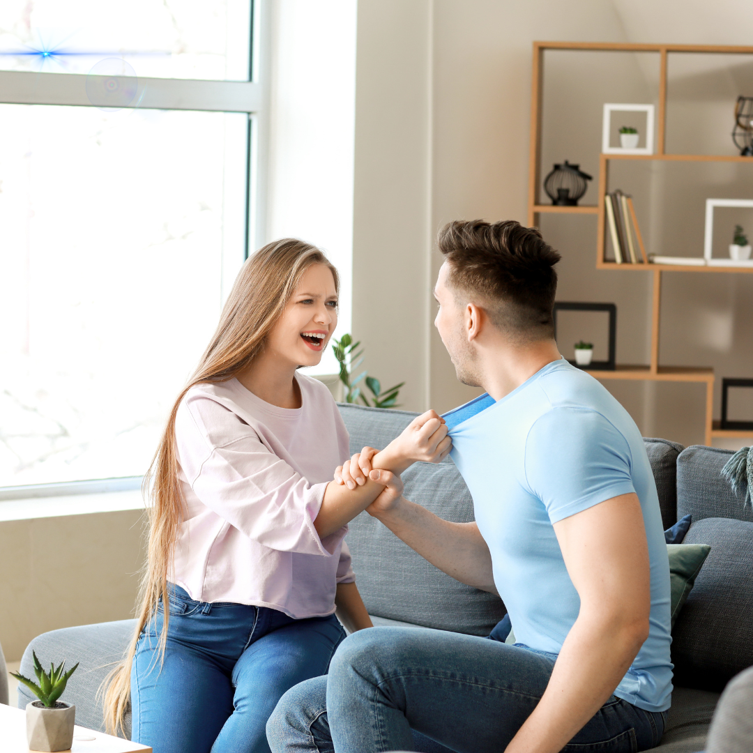 10 Signs You Are Disrespecting Your Husband - Powerful Sight