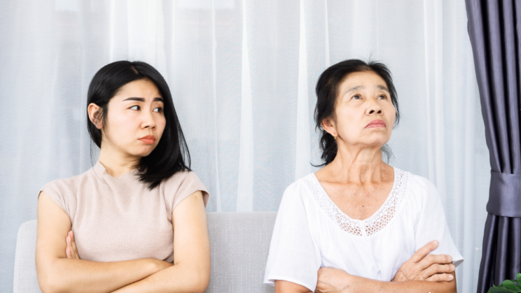 Things Narcissistic Mothers do