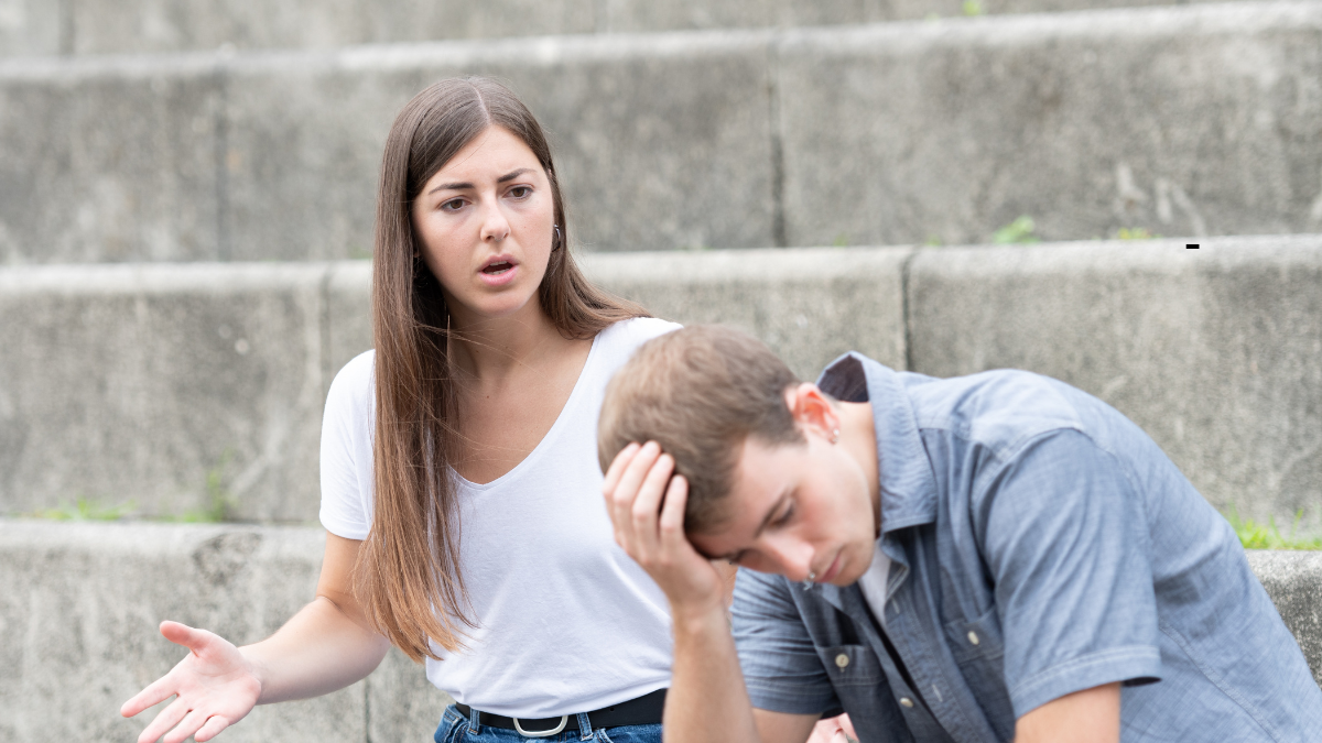 10 Signs Your Husband Is Just Tolerating You