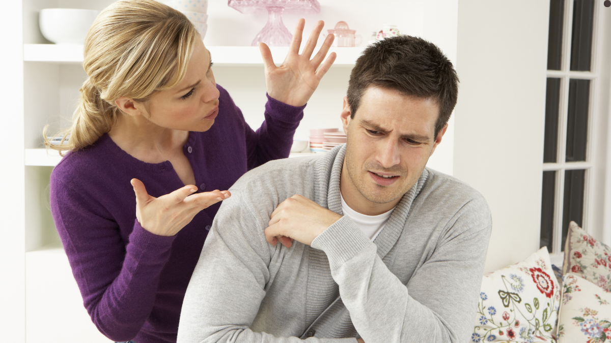 9 Signs You And Your Husband Are Pretending Everything Is Okay