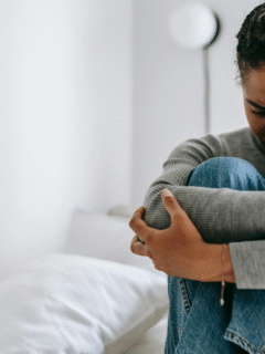 Women Who End Up Alone Always Make These 8 Mistakes