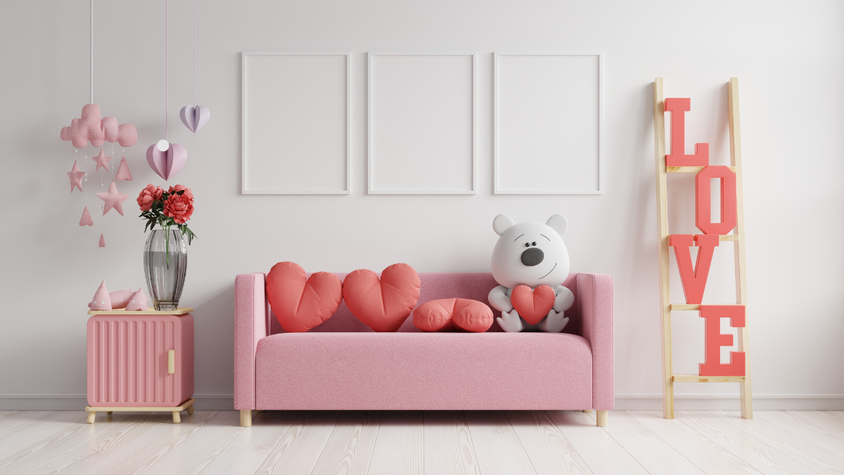 6 Cheap Valentine&rsquo;s Day D&eacute;cor Ideas for Couples