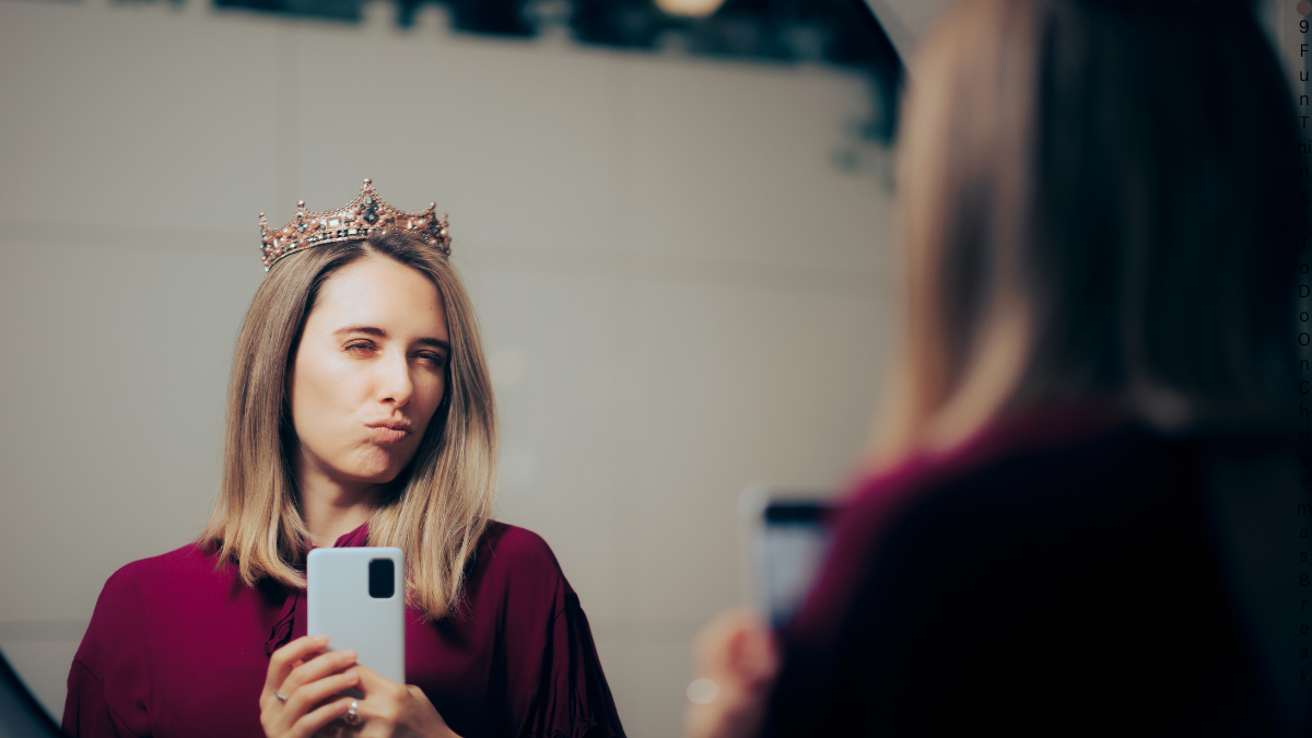 9 Ways Narcissists Act When Exposed