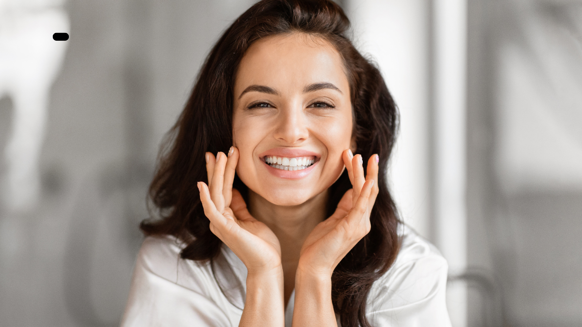 What Does It Mean When a Girl Smiles at You