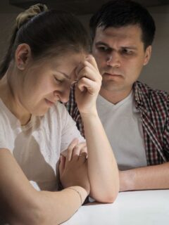 9 Things Narcissists Do That No One Else Sees