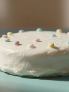 Dot Cake Recipes Ideas for Easy, Eye-Catching Cakes